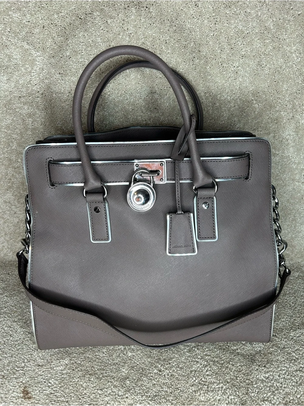 MICHAEL Kors SAFFIANO Hamilton gray SILVER TRIM TOTE Lock W/ Key Handle Strap